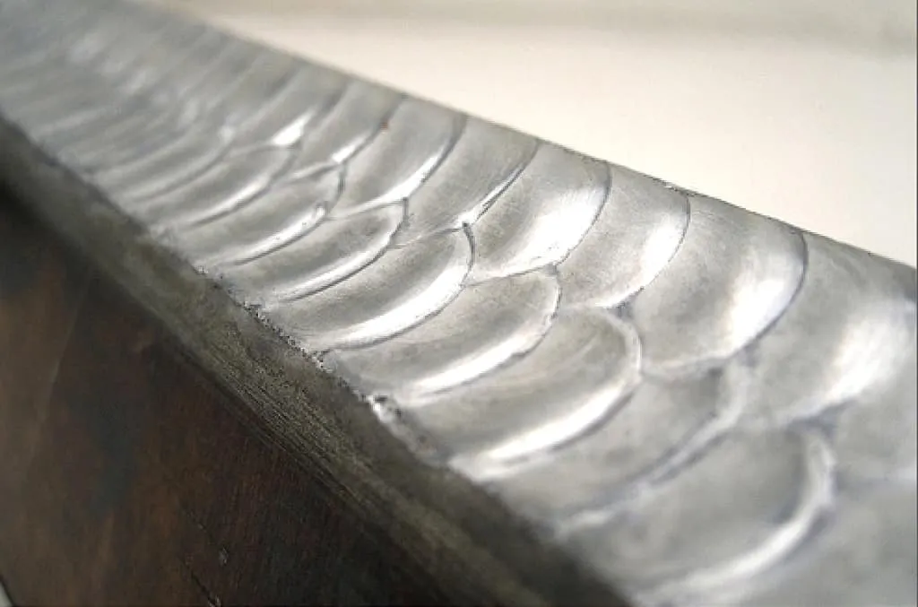 What Is Pulse MIG Welding? Is It Worth It? 13 pulse mig beads up close