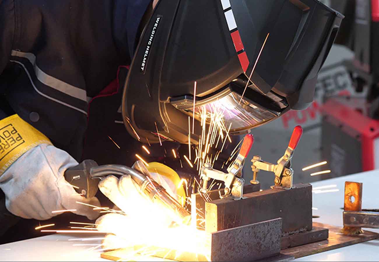 Pulsed MIG Welders Enhancing Precision and Control in Welding