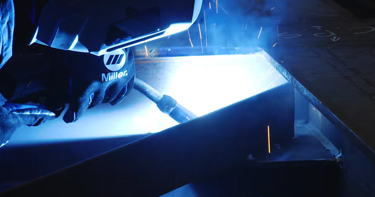 The Difference Between Forehand vs Backhand MIG Welding 18 The Difference Between Forehand vs Backhand MIG Welding