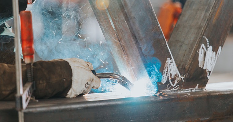 The Difference Between Forehand vs Backhand MIG Welding 17 The Difference Between Forehand vs Backhand MIG Welding